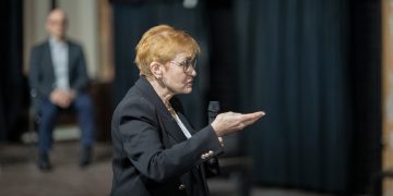 Мария Пиргова: Намираме се в непрекъсната политическа истерия